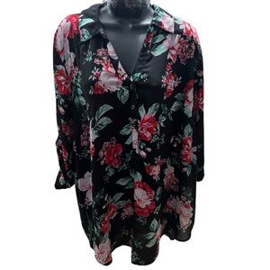 Torrid Black Floral Button-Up Blouse